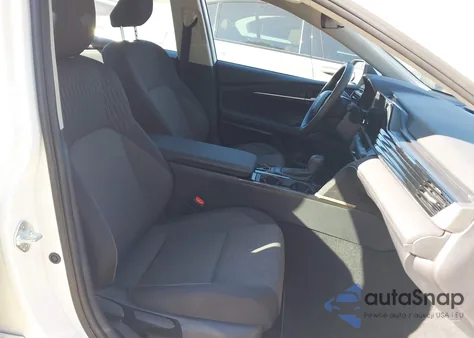 2025 Toyota Camry Le из США, поврежденный, VIN 4T1DAACK3SU042056